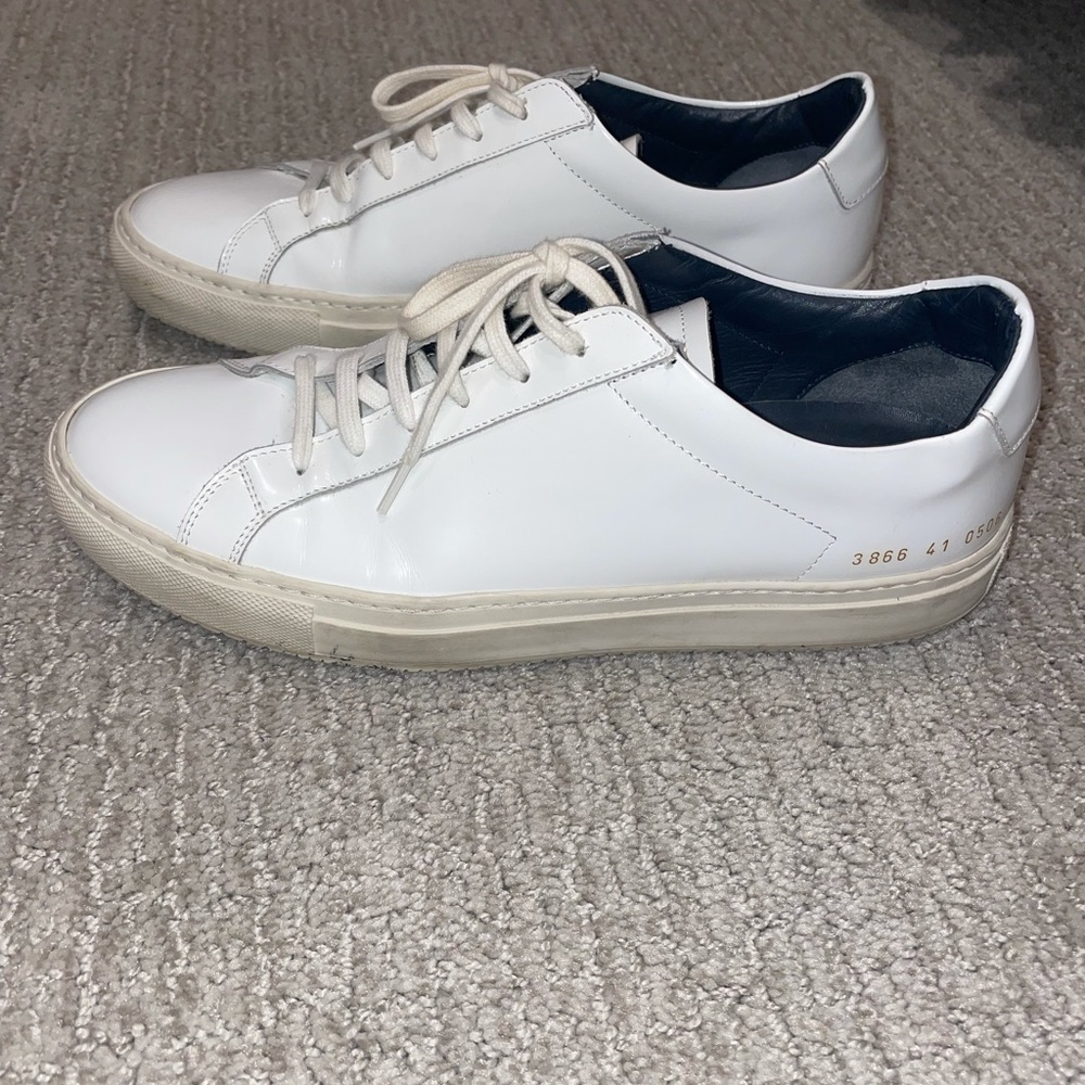 Common Projects White Leather Low-Top Sneakers with Navy Lining